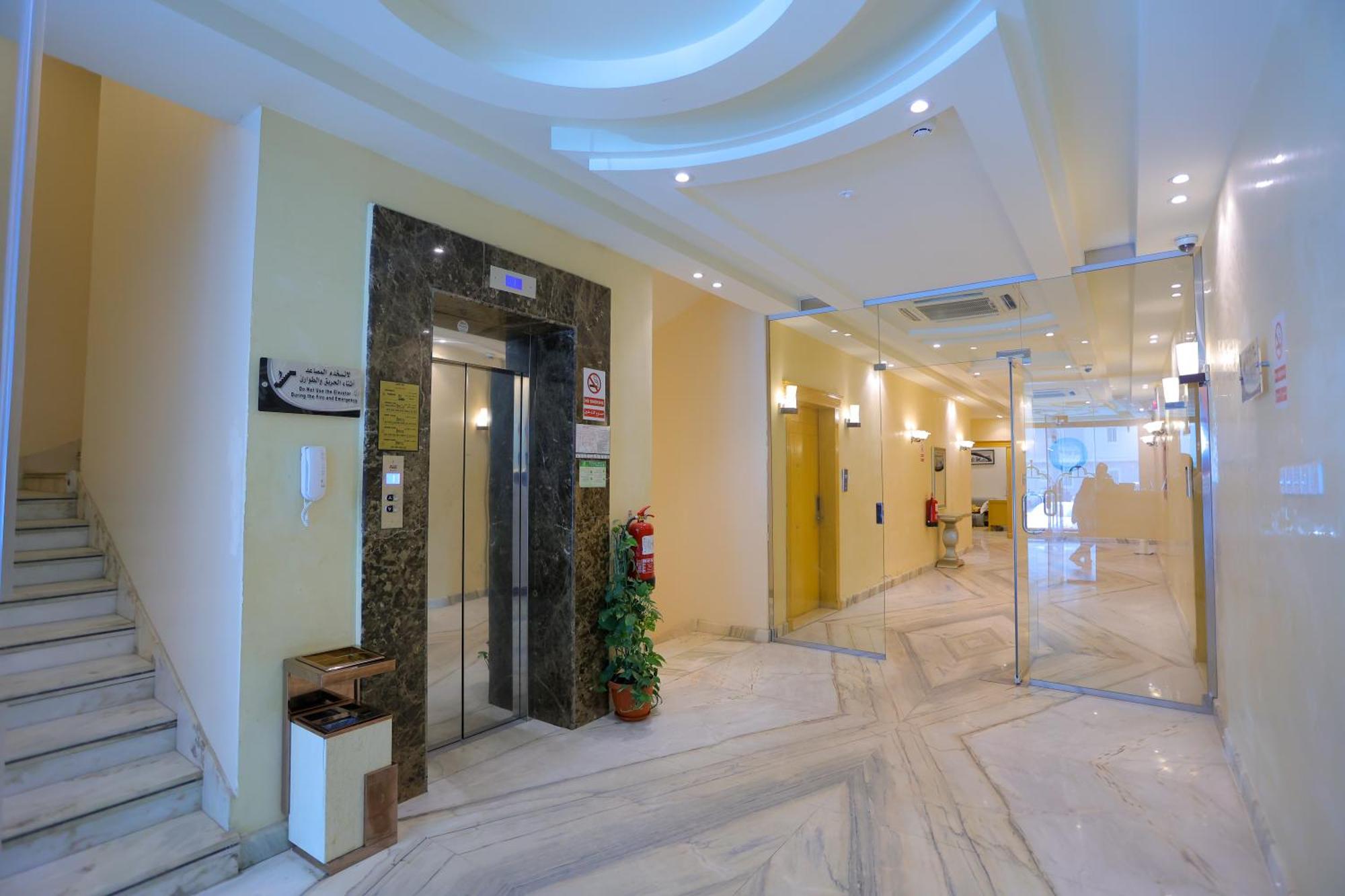 利雅德هوستا الملقا公寓式酒店 外观 照片